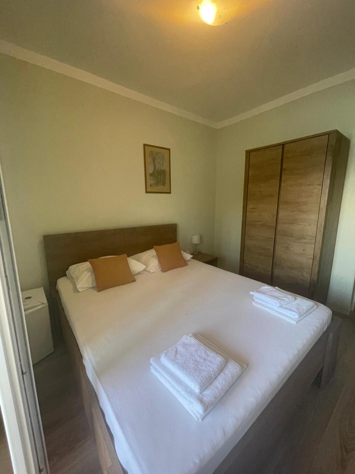 Samson Rooms Marina  Exterior foto